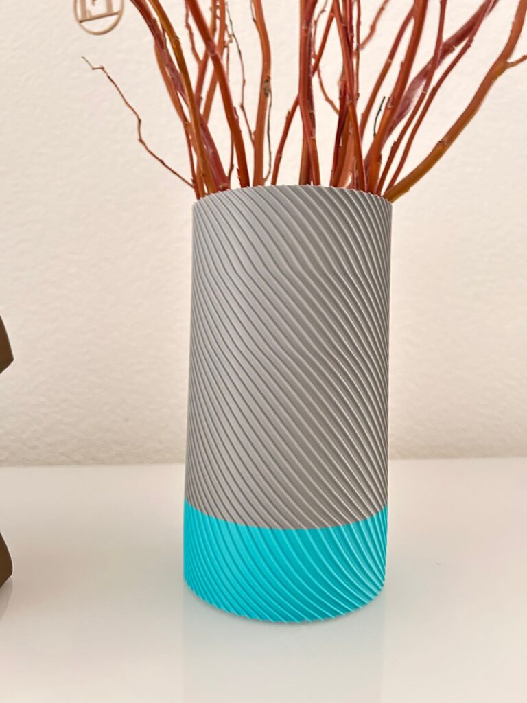 dualo vase ribbed 3